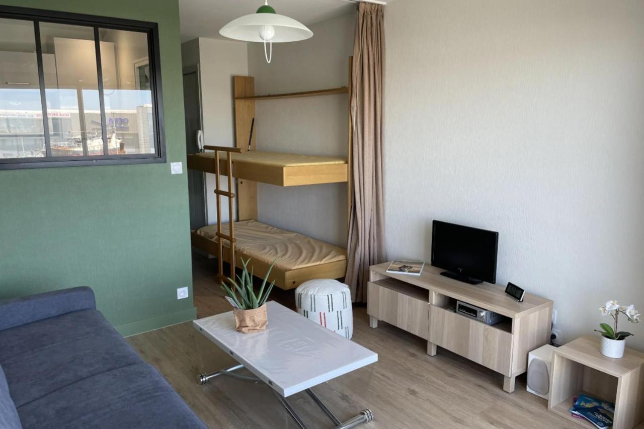Pretty And Bright Studio With View On The Harbor Les Sables-dʼOlonne Екстериор снимка