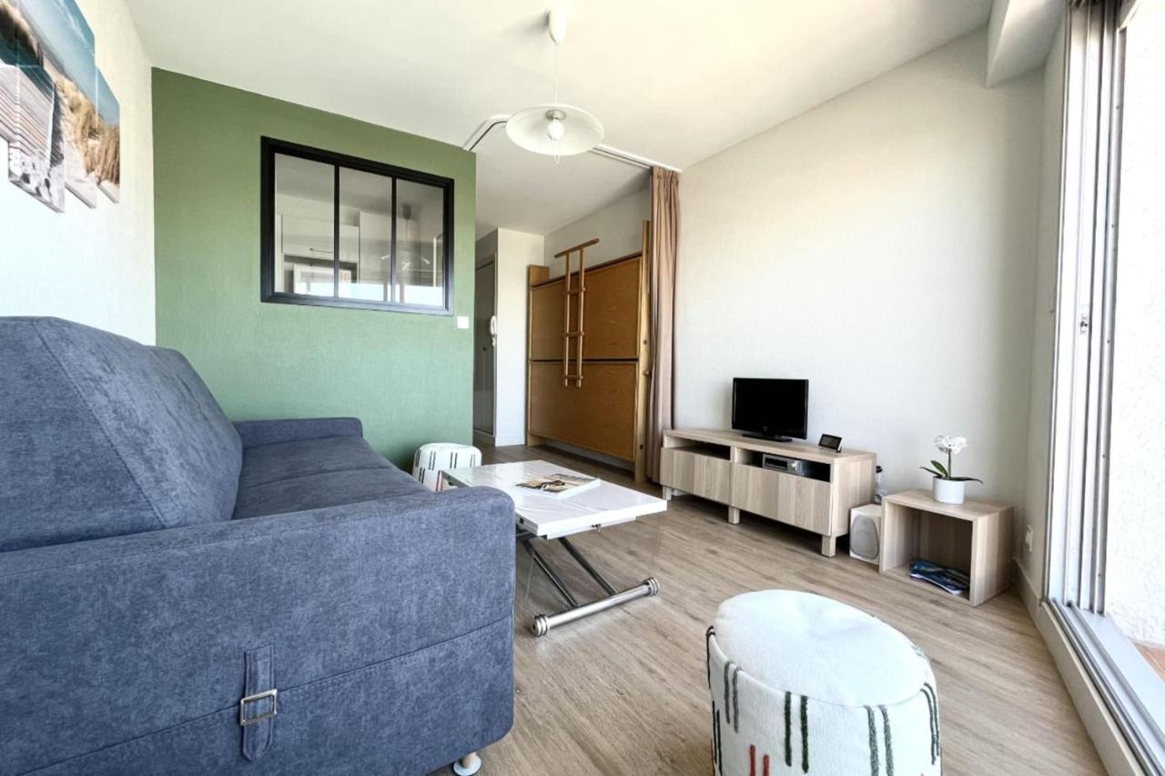 Pretty And Bright Studio With View On The Harbor Les Sables-dʼOlonne Екстериор снимка