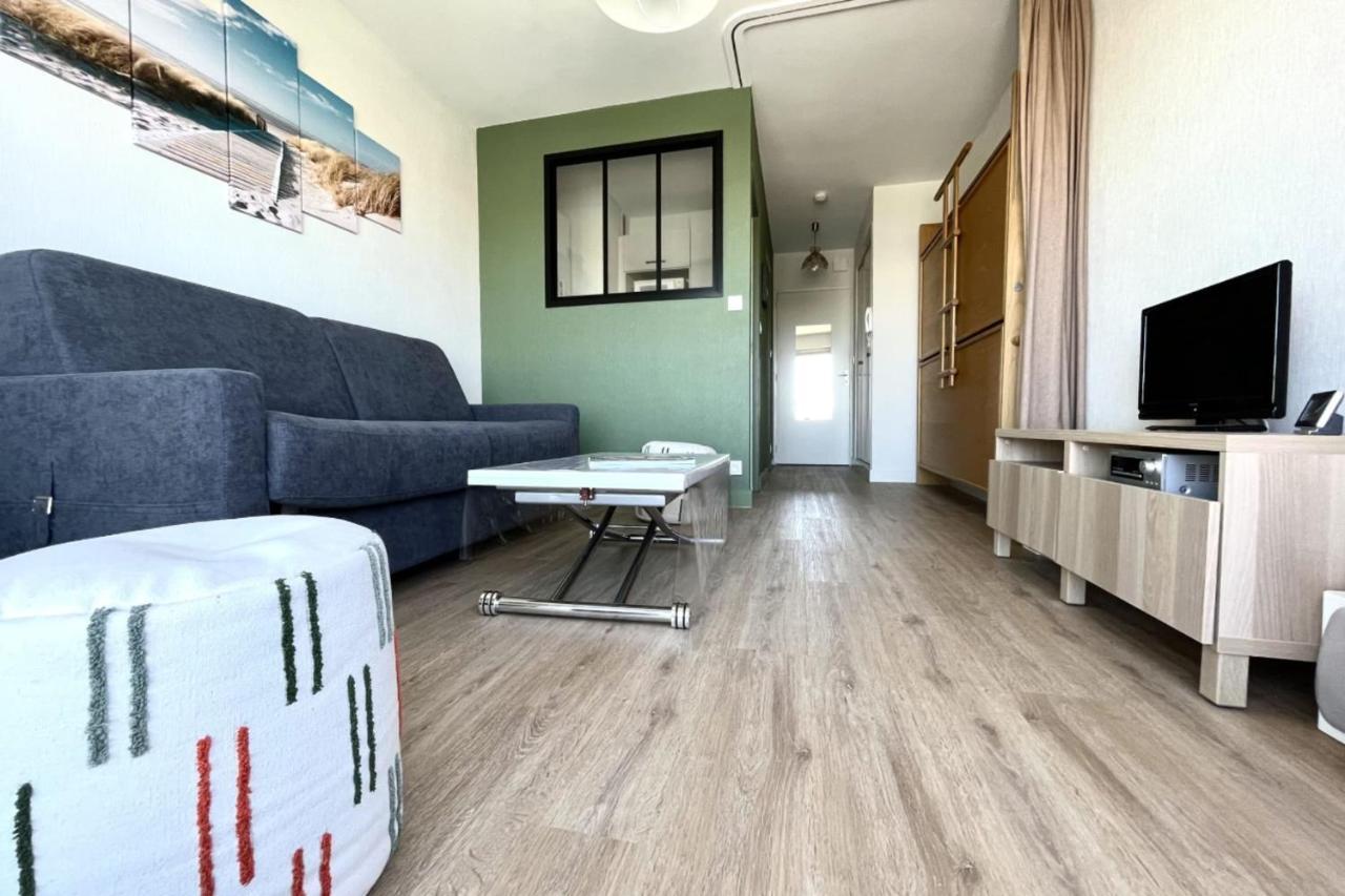 Pretty And Bright Studio With View On The Harbor Les Sables-dʼOlonne Екстериор снимка